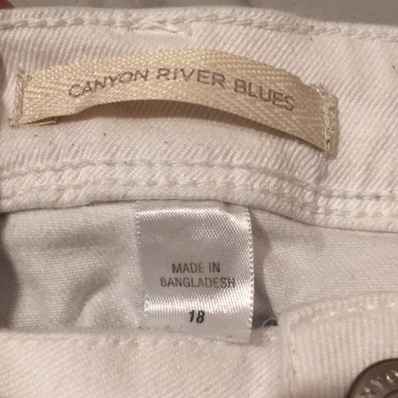 Canyon River Blue White Jeans - Picture 2 of 5